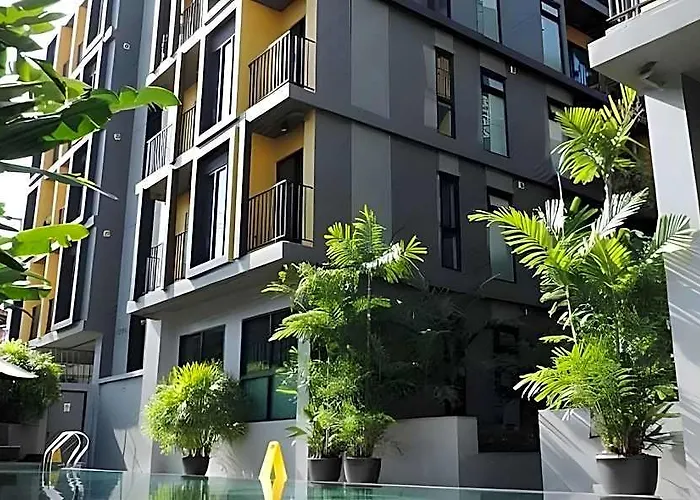Hotel Isanook 4*